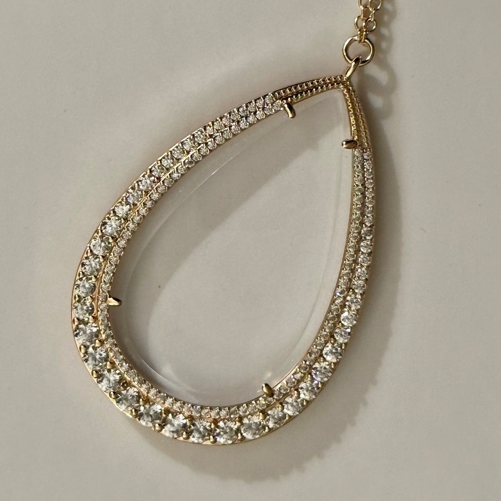 Moderne Monocle “ARIA” monocle: simulated diamonds; 30” gold plated chain NWOT